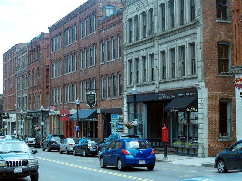 Hotel Western Merrimack Valley 3*